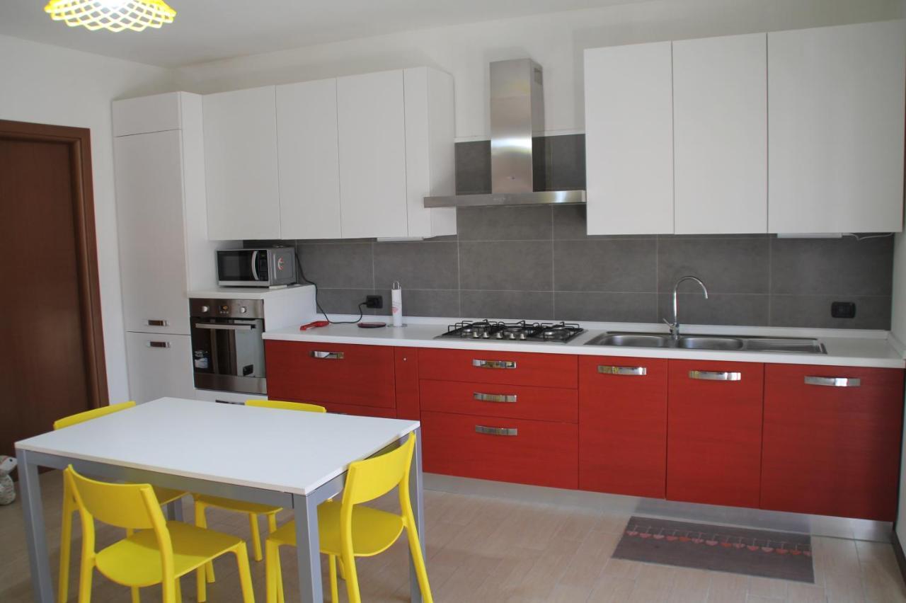 פסקיארה דל גארדה Casa Vacanze Da Riki Appartamento 1 מראה חיצוני תמונה