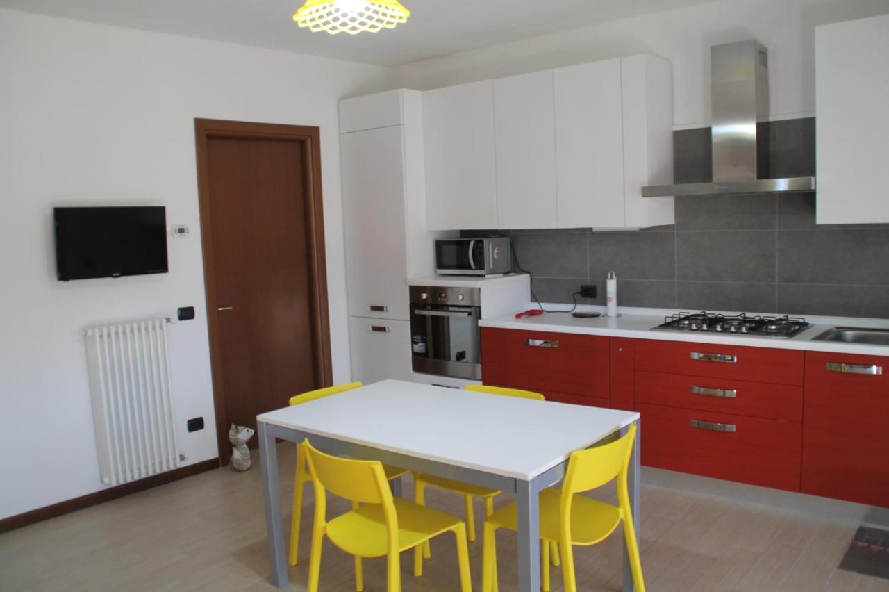 פסקיארה דל גארדה Casa Vacanze Da Riki Appartamento 1 מראה חיצוני תמונה